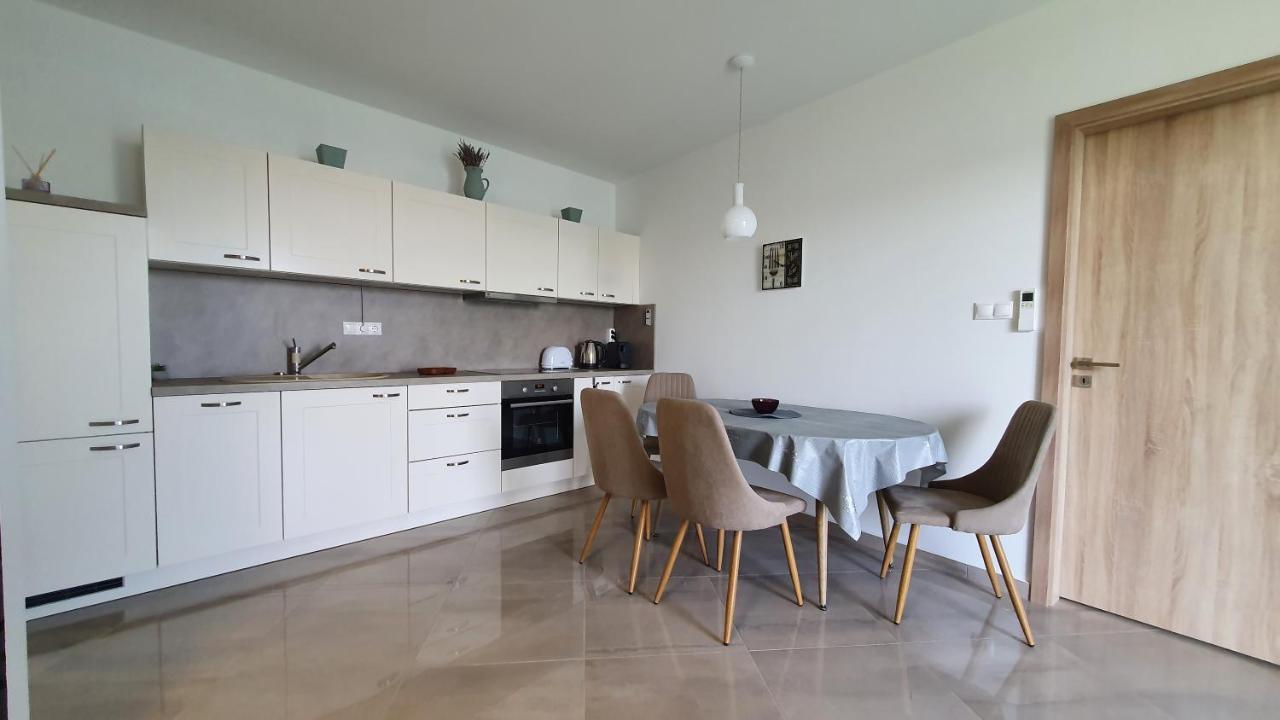 Kekvitorla Apartman كيستاي المظهر الخارجي الصورة
